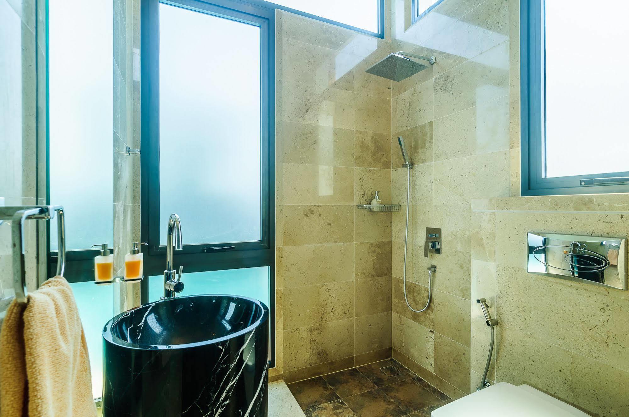 Elemental Villas Rawai Экстерьер фото